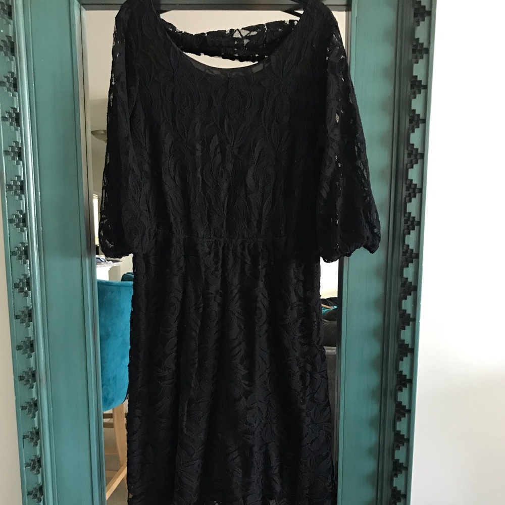 Plus size Lace Knee Length Dress